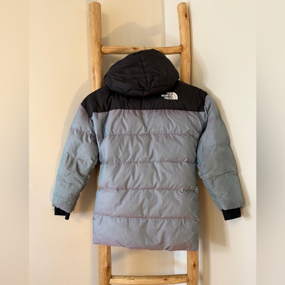 KIDS' GOTHAM 550 FILL POWER DOWN PARKA IN BLUE FROST IRIDESCENT GIRLS XS - Picture 4 of 9